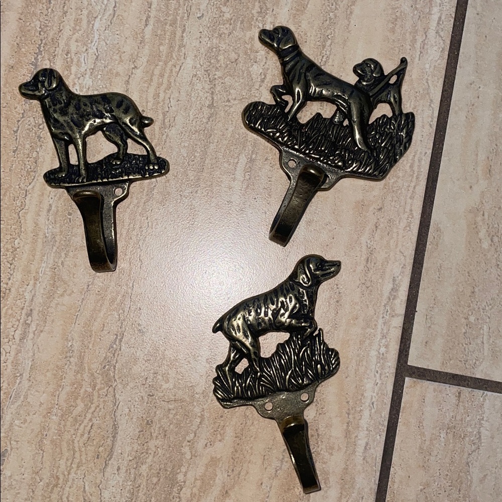 Set of 5 Dog Shaped Wall Hooks - Picture 3 of 6